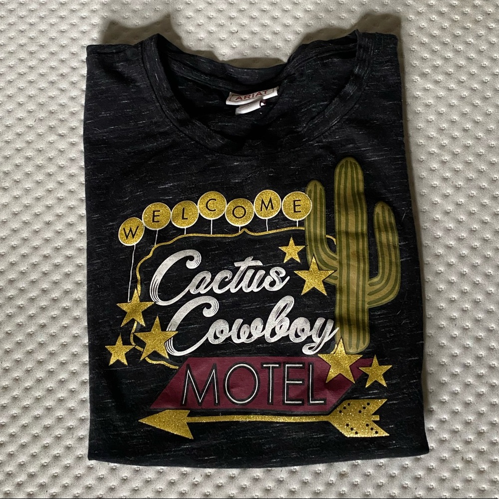 Ariat graphic tee